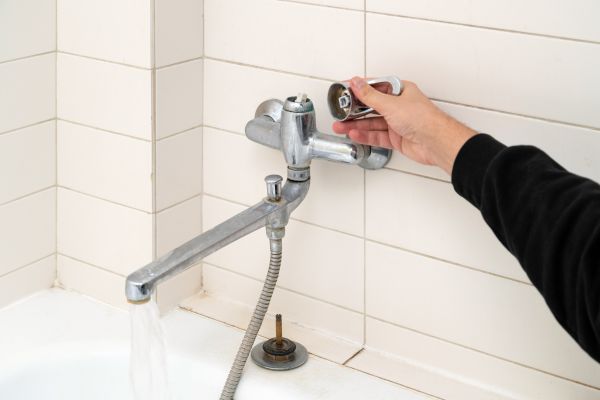 Leaky Bathtub Repair in Park City
